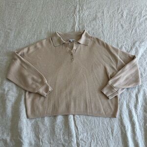 Beige Collared Sweater with Buttons Women’s Size XL Minimalist Classic Autumnal